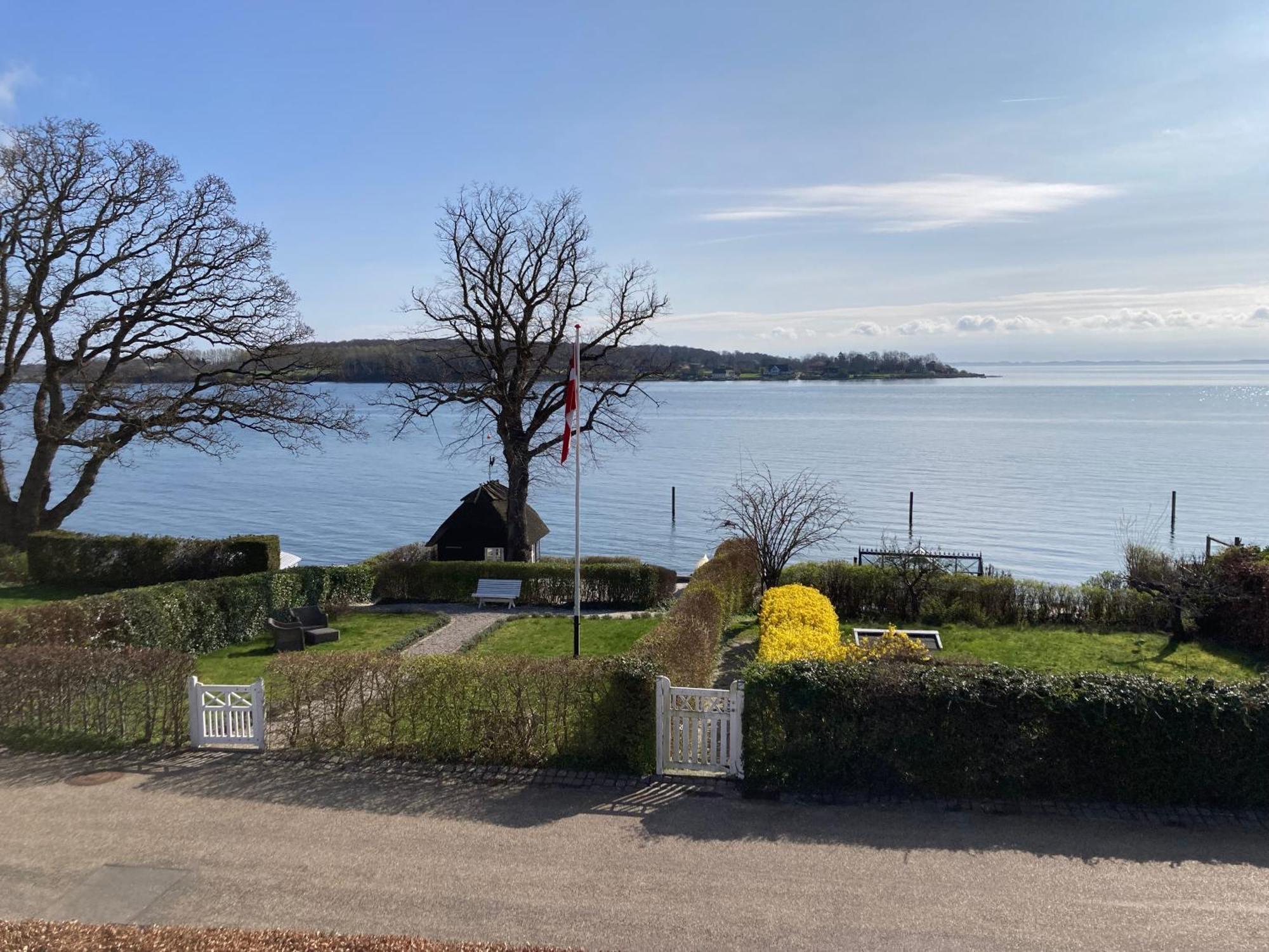 Troense Bed And Breakfast By The Sea Svendborg Extérieur photo