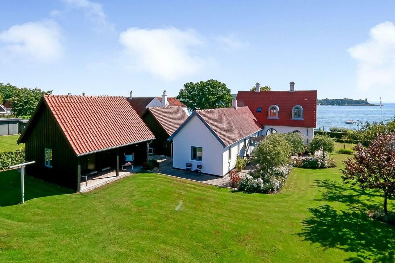 Troense Bed And Breakfast By The Sea Svendborg Extérieur photo